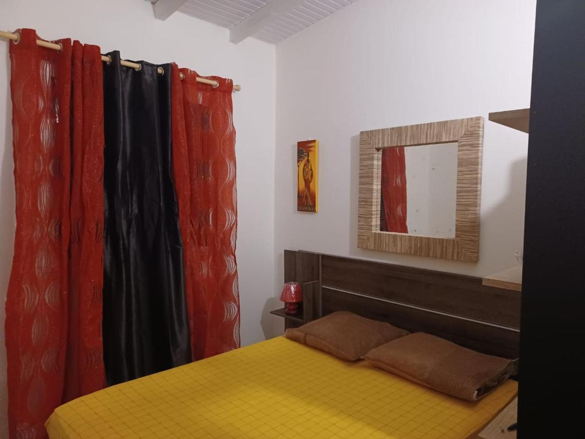 הוילה לה מול Charmant Bungalow Du Moule מראה חיצוני תמונה